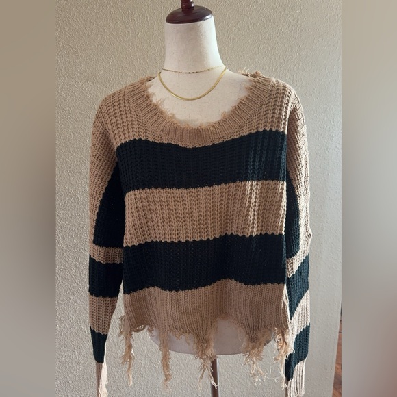 Striped distressed sweater in taupe and black - Picture 7 of 10